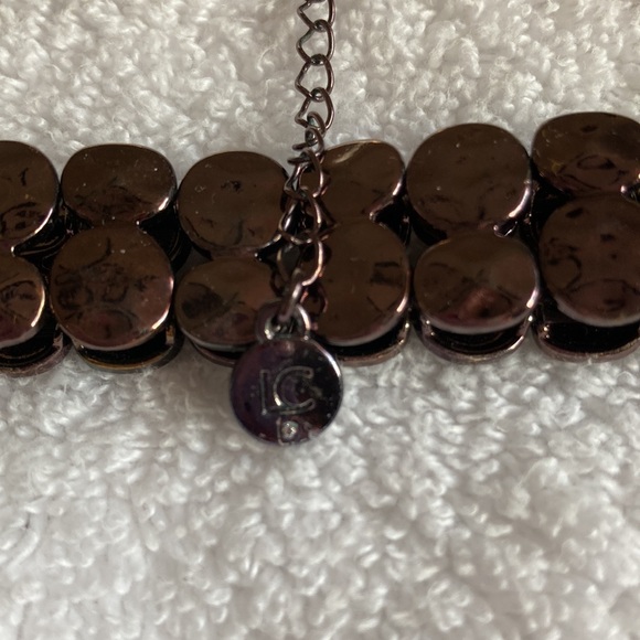 NWOT - Liz Claiborne Modern Bronze Necklace Earrings Bracelet Set - Picture 7 of 10